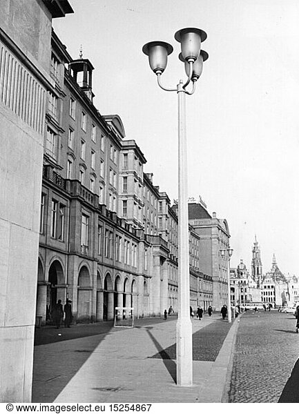 Geo hist.  Deutschland  StÃ¤dte und Gemeinden  Dresden  PlÃ¤tze  Altmarkt  WohnhÃ¤user  21.1.1958