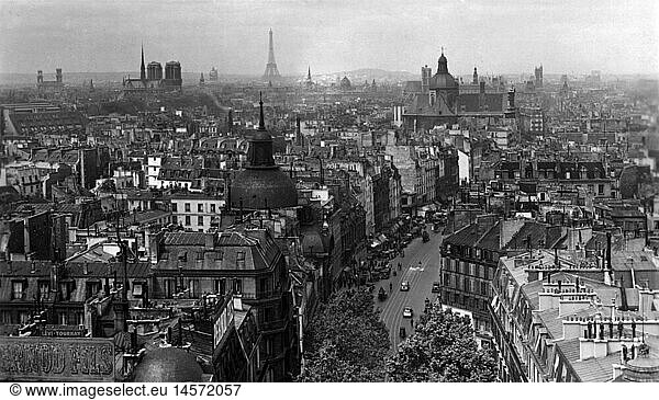 Geo hist.  Frankreich  StÃ¤dte  Paris  Ansichten  Blick auf die Rue de Saint-Antoine  Fotopostkarte  1930er Jahre