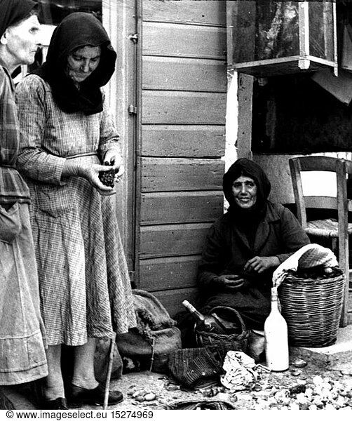 Geo. hist.  Griechenland  Handel  Marktfrau  Andritsena  Peloponnes  1950er / 1960er Jahre