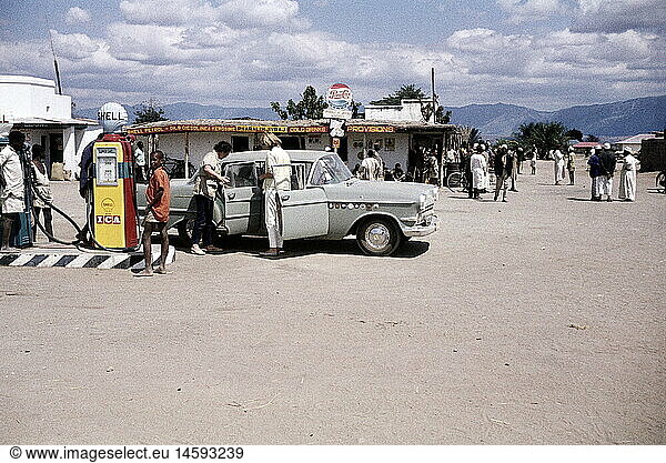 Geo. hist.  Sambia  Verkehr  Tankstelle von Shell  1960