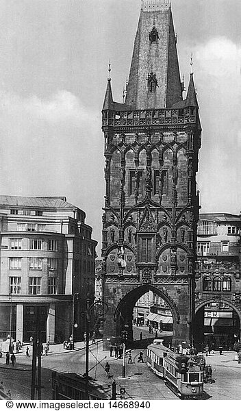 Geo. hist.  Tschechoslowakei  StÃ¤dte  Prag  Altstadt  Pulverturm  Postkarte  gestempelt 1942 Geo. hist., Tschechoslowakei, StÃ¤dte, Prag, Altstadt, Pulverturm, Postkarte, gestempelt 1942,