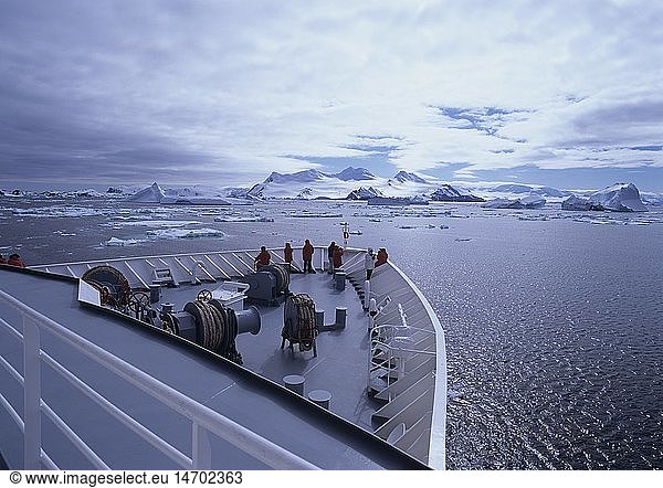 Geografie  Antarktis  Verkehr  Schifffahrt  Kreuzfahrtschiff MS Hanseatic  Coronation Island