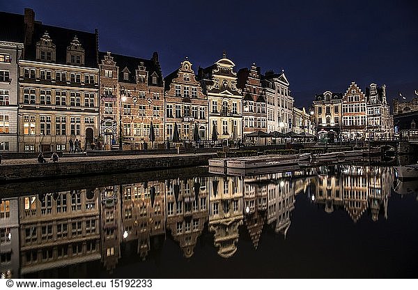Geografie  Belgien  GildenhÃ¤user an der Leie in der Altstadt im letzten Tageslicht  Gent  Flandern