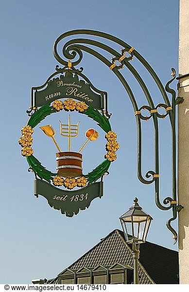 Geografie  BRD  Baden-WÃ¼rttemberg  Schwetzingen  SchloÃŸplatz  Schild einer traditionsreichen GaststÃ¤tte 'Brauhaus zum Ritter'