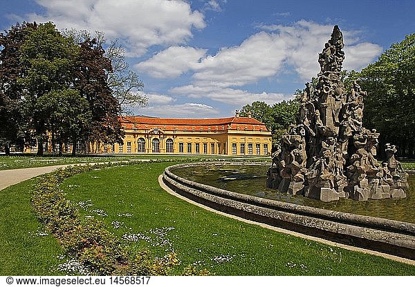Geografie  BRD  Bayern  Erlangen  SchloÃŸgarten  Hugenottenbrunnen  Orangerie
