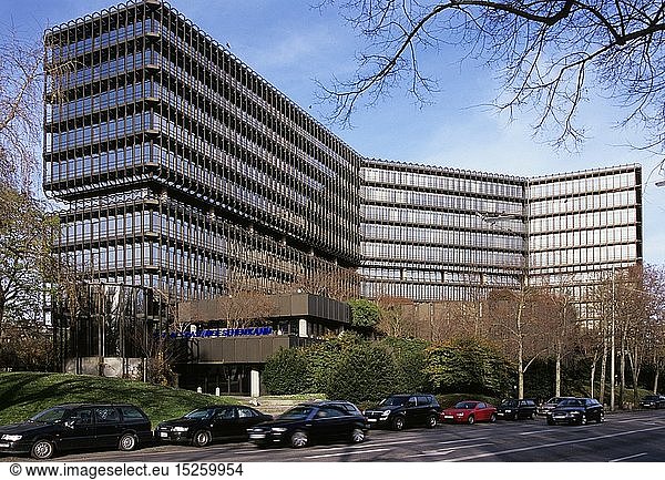 Geografie  BRD  Bayern  MÃ¼nchen  GebÃ¤ude  EuropÃ¤isches Patentamt  AuÃŸenansicht  erbaut: 1976 - 1980  Architekten: von Gerkan  Marg und Partner