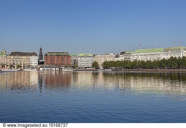 Geografie  BRD  Hamburg  Hamburg  Blick Ã¼ber die Binnenalster auf St. Michaelis