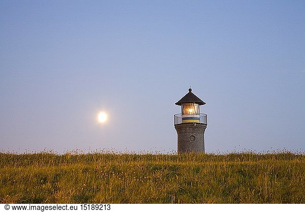 Geografie  BRD  Niedersachsen  Insel Juist  Leuchtturm Memmertfeuer am Hafen  Insel Juist  Ostfriesische Inseln  Norddeutschland