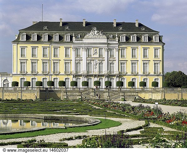 Geografie  BRD  Nordrhein-Westfalen  BrÃ¼hl  SchlÃ¶sser und Burgen  Schloss Augustusburg  Aussenansicht