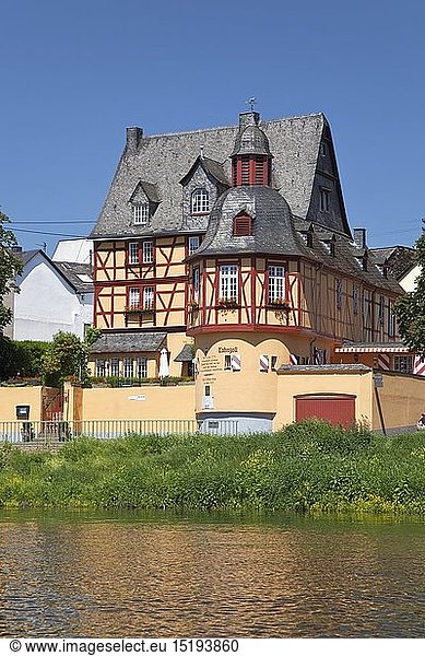 Geografie  BRD  Rheinland-Pfalz  Lahnstein  Wirtshaus an der Lahn in Niederlahnstein  Lahnstein  Rheinland-Pfalz