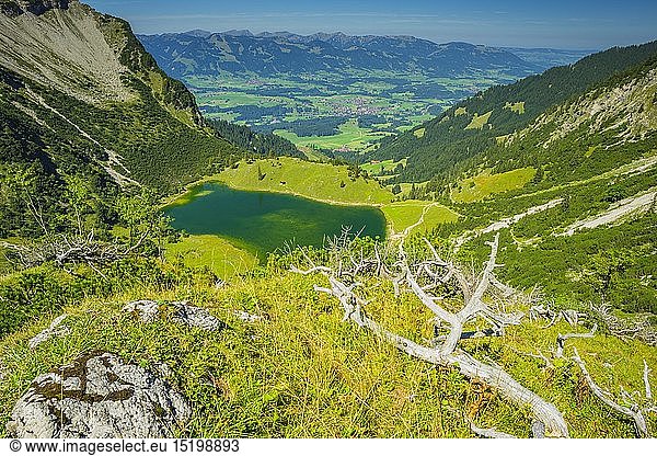 Geografie  Deutschland  Bayern  Landschaften  Unterer Gaisalpsee  dahinter das Illertal