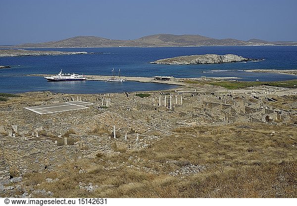 Geografie  Griechenland  Blick Ã¼ber die der Insel Delos  Unesco-Weltkulturerbe  in der griechischen Mythologie Geburtsort von Apollon und Artemis  Mykonos  Kykladen  Europa