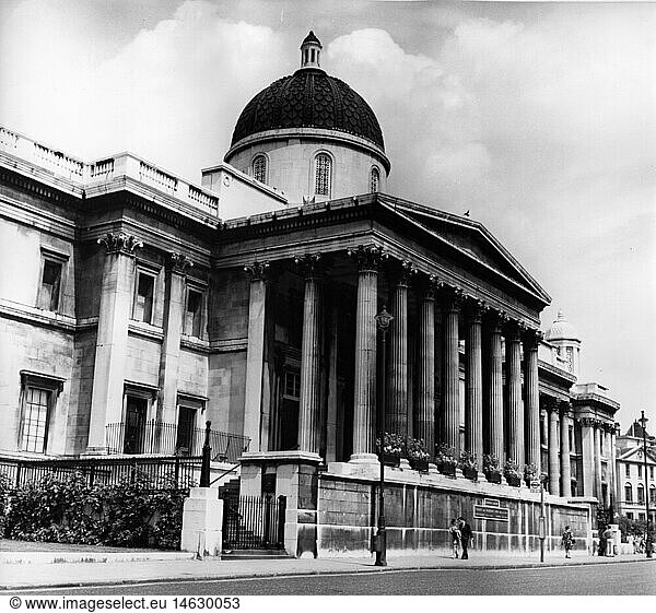 Geografie historisch  GroÃŸbritannien  London  Museen  Nationalgalerie  AuÃŸenansicht  1950er Jahre Geografie historisch, GroÃŸbritannien, London, Museen, Nationalgalerie, AuÃŸenansicht, 1950er Jahre
