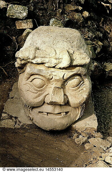 Geografie  Honduras  Copan  Maya-Stadt um 1000 v.Chr. - 9. JH.n.Chr.  Skulptur  Kopf eines Pawaituun Geografie, Honduras, Copan, Maya-Stadt um 1000 v.Chr. - 9. JH.n.Chr., Skulptur, Kopf eines Pawaituun,