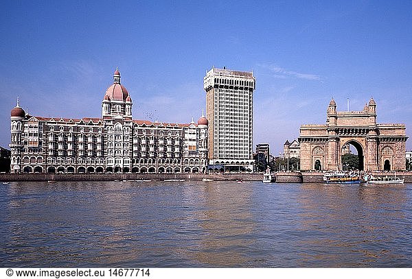Geografie  Indien  Mumbai  GebÃ¤ude  Hotel Taj Mahal Palace & Tower (erbaut: 1903 von W. A. Chambers) und Gateway of India (erbaut: 1924 von Gerige Wittet)  AuÃŸenansicht