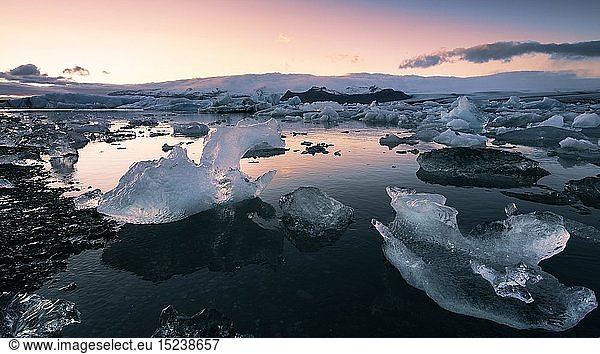 Geografie  Island  Gletscherlagune  Gletschereis  Skaftafell  Winter