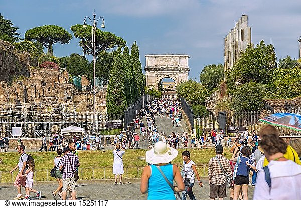 Geografie  Italien  Latium  Rom  Zugang zum Forum Romanum  Via Sacra  Titusbogen  SÃ¤ulen des Doppeltempels der Venus und der Roma