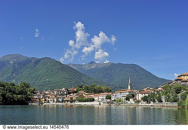 Geografie  Italien  Piemont  Mergozzo  Lago di Mergozzo  Ortsansicht