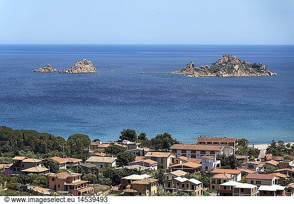 Geografie  Italien  Sardinien  Santa Maria Navarrese  Blick auf die Isola dell'Ogliastra