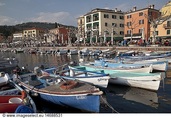 Geografie  Italien  Venetien  Gardasee  Garda  Hafen