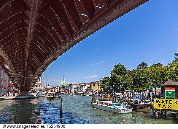Geografie  Italien  Venetien  Venedig  Ponte della Costituzione  Piazzale Roma  Canal Grande