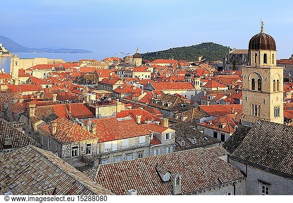 Geografie  Kroatien  Dubrovnik  Stadtansicht  Blick Ã¼ber die Altstadt