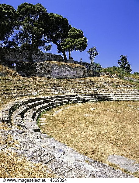 Geografie  Kroatien  Pula  Theater  kleines rÃ¶misches Theater  erbaut im 2. Jh. n. Chr.