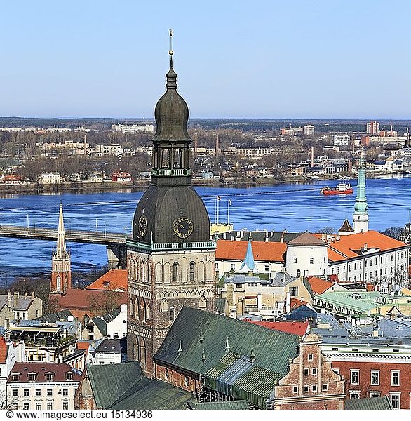 Geografie  Lettland  Riga  Kathedrale  Kirchturm