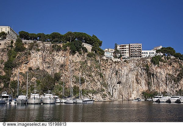 Geografie  Monaco  Monaco  Port de Fontvieille  Port de Fontvieille  Blick auf La Condamine  Monaco