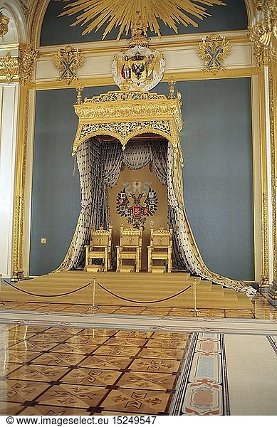 Geografie  Russland  Moskau  GebÃ¤ude  Kreml  GroÃŸer Kremlpalast  Innenansicht  Andreassaal  offizielle Residenz der PrÃ¤sidenten der Russischen FÃ¶deration