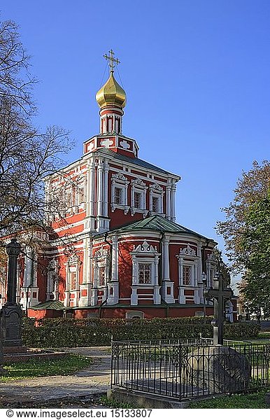 Geografie  Russland  Moskau  Kirchen  Maria-Entschlafens-Kirche  erbaut 1685-1687  Nowodewitschi Kloster (Neujungfrauenkloster)  AuÃŸenansicht
