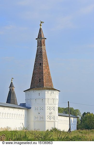 Geografie  Russland  Moskauer Oblast  Terjajewa Sloboda  Kirchen  Josef Wolotski Kloster  erbaut im 16. Jahrhundert  Turm  AuÃŸenansicht