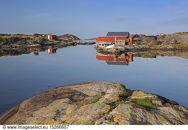 Geografie  Schweden  VÃ¤stra GÃ¶talands LÃ¤n  Insel KoÃ¶  haus am Meer im SchÃ¤rengarten  Insel KoÃ¶  BohuslÃ¤n