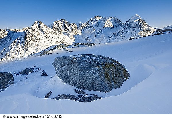 Geografie  Schweiz  Piz Tschierva 3546 m  Piz Morteratsch  3751 m  Piz Bernina-4049 m  Piz Roseg 3937 m  GraubÃ¼nden