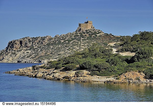 Geografie  Spanien  Kastell von Cabrera aus dem 15. Jahrhundert  Burgruine  Parque Nacional de Cabrera  Cabrera-Nationalpark  Cabrera-Archipel  Mallorca  Balearen