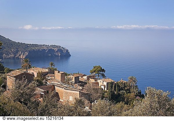 Geografie  Spanien  Mallorca  Dorf Deia an der KÃ¼ste