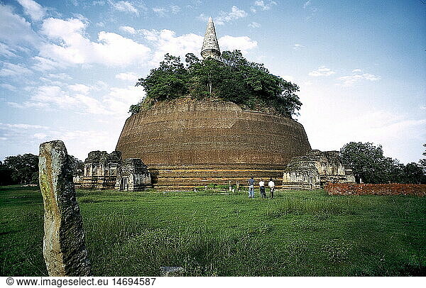 Geografie  Sri Lanka  Polonnaruwa (Ruinenstadt)  GebÃ¤ude  Dagoba Kiri Vehara Tempel  AuÃŸenansicht Geografie, Sri Lanka, Polonnaruwa (Ruinenstadt), GebÃ¤ude, Dagoba Kiri Vehara Tempel, AuÃŸenansicht