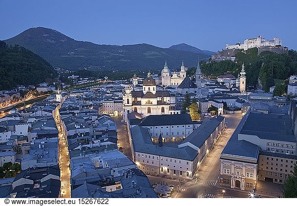Geografie  Ã–sterreich  Salzburger Land  Salzburg  Blick Ã¼ber die Altstadt mit Festung Hohensalzburg  Salzburg