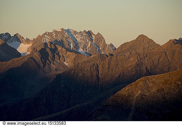 Geografie  Ã–sterreich  Tirol  Verwallgruppe  Kuchenspitze von Osten