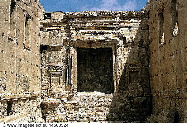 Geografie  Syrien  Palmyra  Tempel des Bel (Baal)  geweiht 32 n.Chr.  Innenansicht mit Kultnischen  Ruine Geografie, Syrien, Palmyra, Tempel des Bel (Baal), geweiht 32 n.Chr., Innenansicht mit Kultnischen, Ruine,