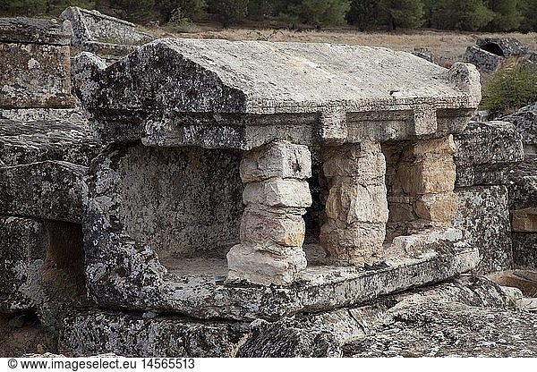 Geografie  TÃ¼rkei  Denizli  Pamukkale  Hierapolis  GrÃ¤berfeld  Steingrab