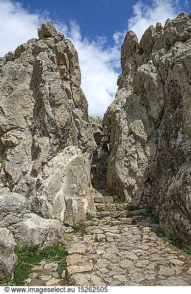 Geografie  TÃ¼rkei  Yazilikaya  1650 und 1200 v.Chr.  Ausgrabungen  Zugang zu Kammer B