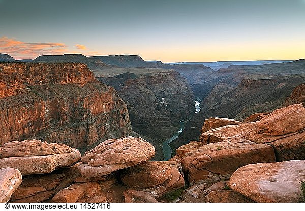 Geografie  USA  Arizona  Landschaften  Blick in den Grand Canyon am Torweap Point