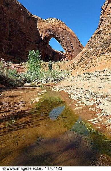 Geografie  USA  Utah  Broken Bow Arch  Glen Canyon National Recreation Area  Hole-in-the-Rock Road