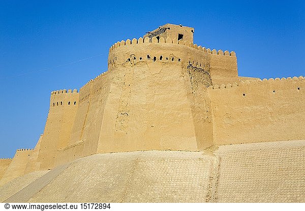 Geografie  Usbekistan  Xiwa  Altstadt  Stadtmauer an der Zitadelle Koxna Ark