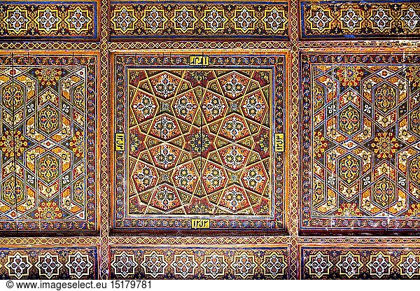 Geografie  Usbekistan  Xiwa  Altstadt  Zitadelle Koxna Ark  Deckenmalerei am Empfangsplatz