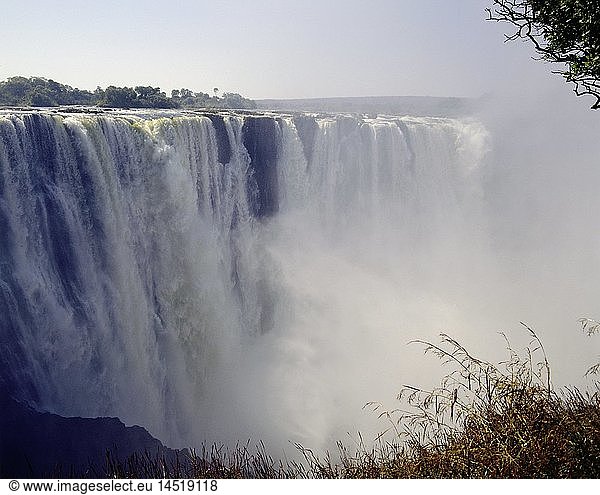 Geografie  Zimbabwe  Landschaften  ViktoriafÃ¤lle  die HÃ¶henstufe