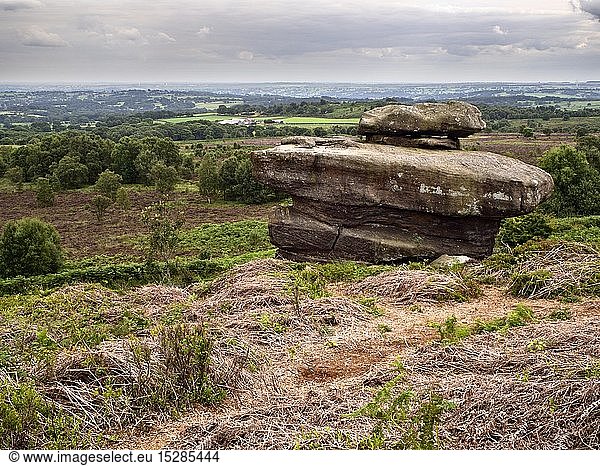 geography / travel, Great Britain, England, Summerbridge, Gritstone Rock Formation at Hare Heads on Brimham Moor Nidderdale North Yorkshire