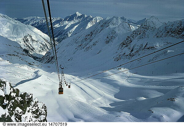 geography / travel  Austria  Tyrol  Stubaital  Stubai glacier skiing area  cable car  view from gondola lift of valley  in winter