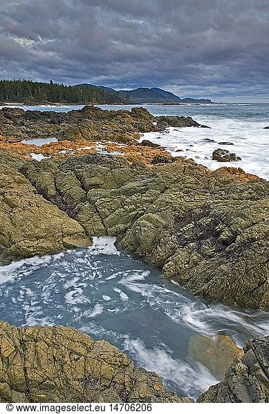 geography / travel  Canada  British Columbia  Rugged coastline and wave action along the West Coast at Cape Palmerston  Northern Vancouver Island  Vancouver Island  British Columbia